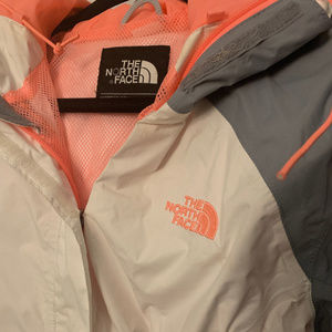 North Face Women's Rain Jacket Medium
